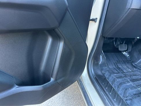 Used 2023 Chevrolet Colorado W/T image 33