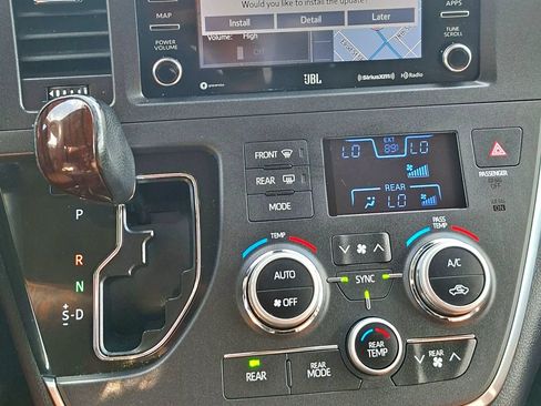 Used 2019 Toyota Sienna Limited Premium w/ Protection Package AWD/4WD image 20