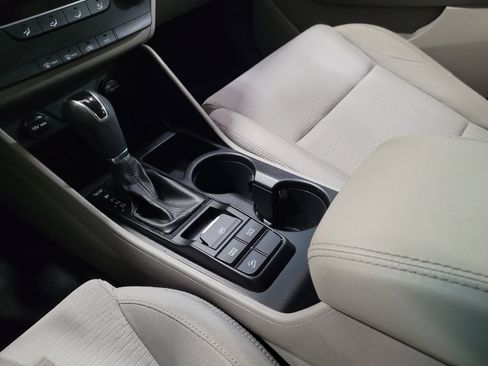 Used 2019 Hyundai Tucson SE AWD/4WD image 26