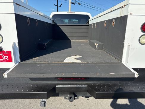 Used 2012 Ford F350 XL w/ PWR Equipment Group image 8