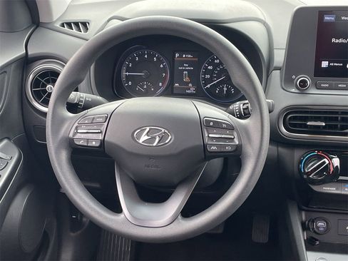 Used 2023 Hyundai Kona SEL image 13