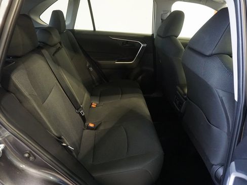 Certified 2025 Toyota RAV4 LE image 21