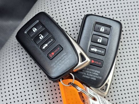 Used 2017 Lexus ES 350 w/ Luxury Package FWD image 33
