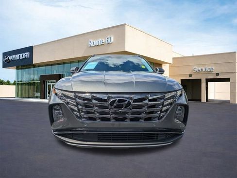 Certified 2023 Hyundai Tucson Limited AWD/4WD image 9