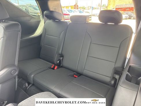 Used 2024 Chevrolet Traverse LT w/ Midnight/Sport Edition FWD image 23