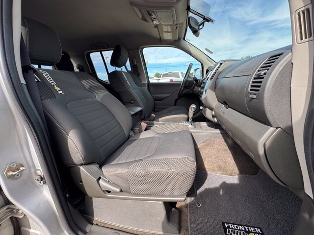 Used 2018 Nissan Frontier PRO-4X AWD/4WD image 12