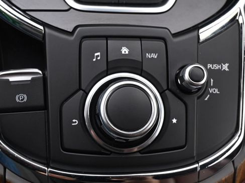 Used 2017 MAZDA CX-9 Signature AWD/4WD image 34