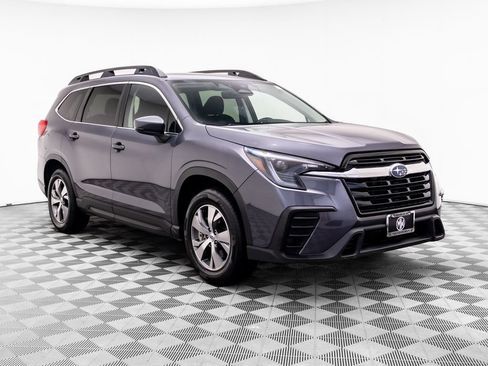 Used 2024 Subaru Ascent Premium w/ Convenience Package AWD/4WD image 9