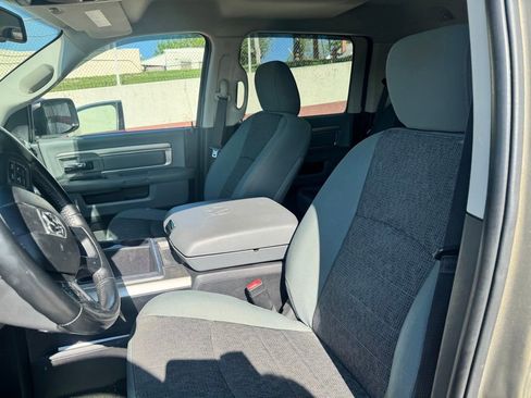 Used 2015 RAM 1500 Big Horn AWD/4WD image 9
