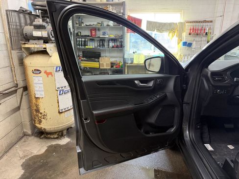 New 2026 Ford Escape ST-Line Select w/ Tech Pack #2 image 8