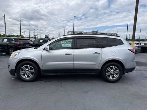 Used 2015 Chevrolet Traverse LT FWD image 6