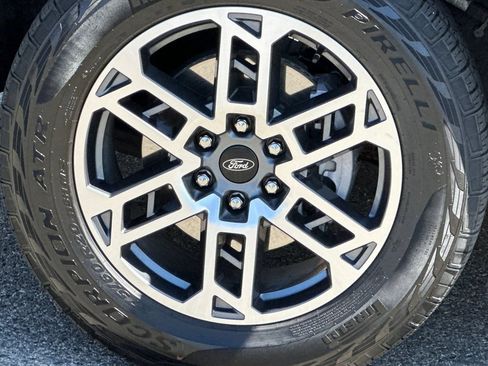 Used 2025 Ford Expedition Max Active AWD/4WD image 38