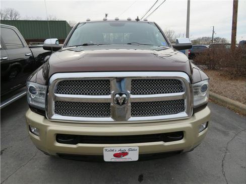 Used 2014 RAM 3500 Laramie Longhorn image 36