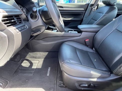 Used 2024 Nissan Altima 2.5 SL image 23