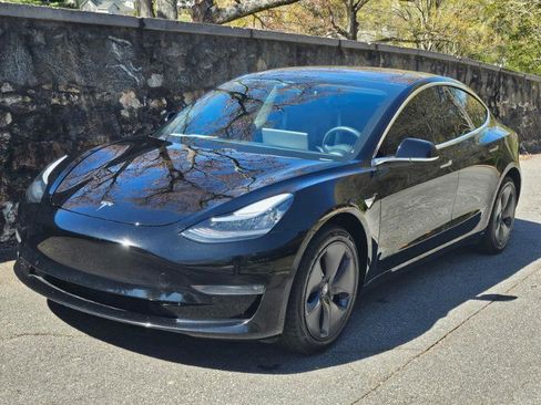 Used 2019 Tesla Model 3 Long Range image 13