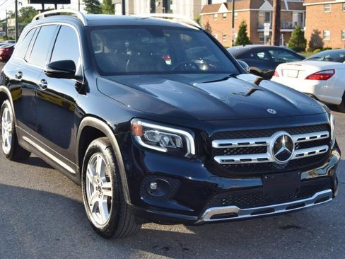 Used 2020 Mercedes-Benz GLB 250 4MATIC image 8