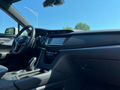 Used 2023 Cadillac XT5 Sportv w/ Technology Package AWD/4WD image 30
