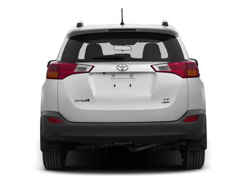 Used 2013 Toyota RAV4 LE image 5