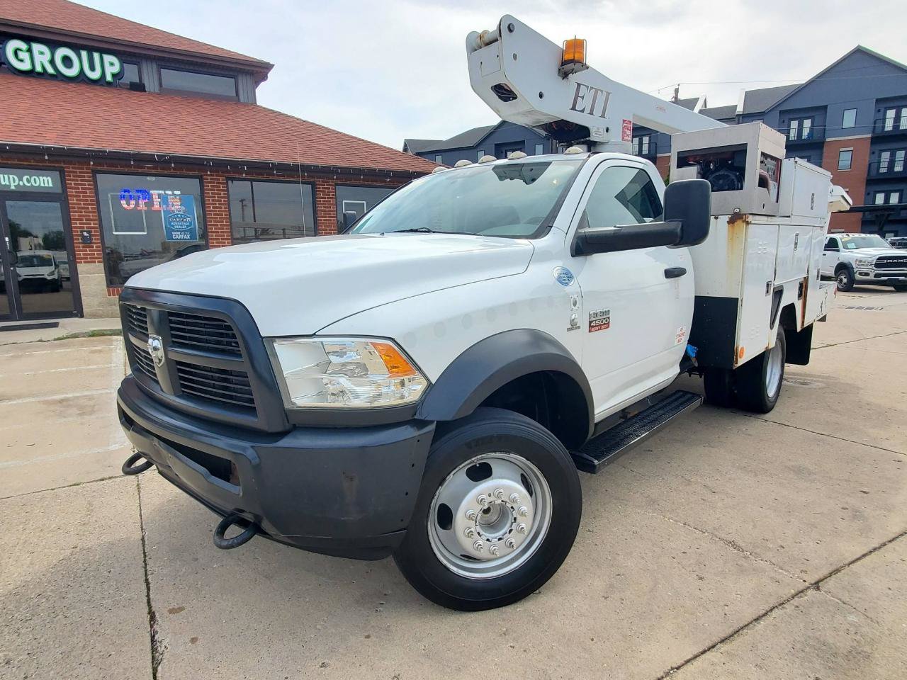 Used 2012 RAM 4500 2WD Regular Cab w/ Cold Weather Group image 3