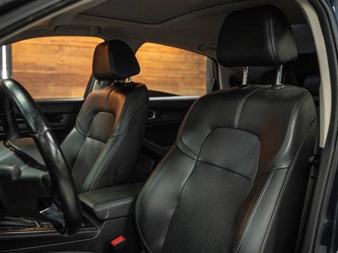 Used 2022 Honda Civic EX-L image 10