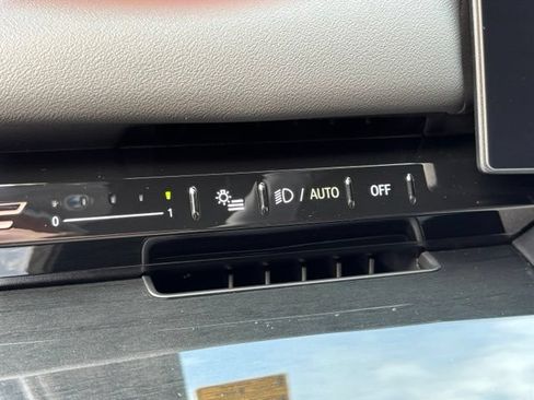 Certified 2026 BMW 530i RWD image 16