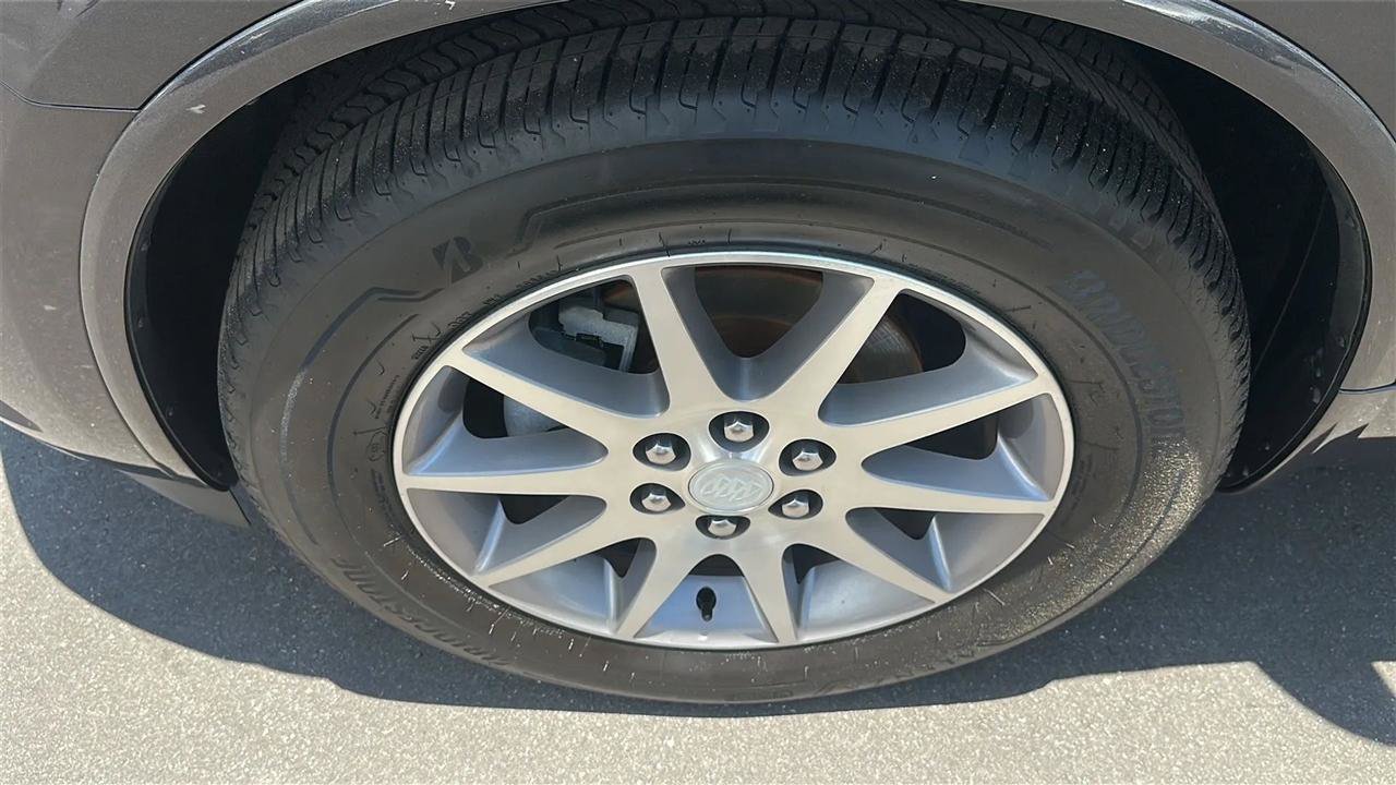 Used 2014 Buick Enclave Leather FWD image 16