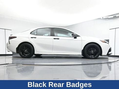 Used 2022 Toyota Camry SE w/ Convenience Package image 34
