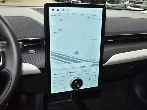 Certified 2025 Ford Mustang Mach-E Premium image 27