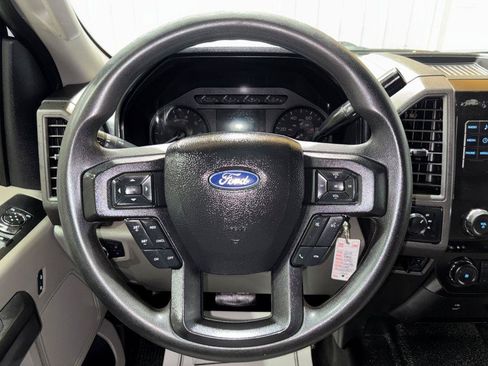 Used 2019 Ford F250 XL w/ Power Equipment Group AWD/4WD image 18