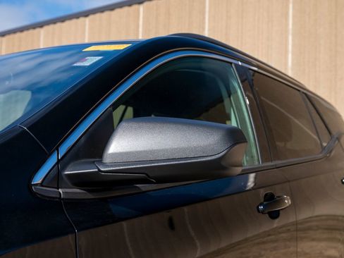 Used 2018 GMC Terrain SLE w/ Driver Convenience Package image 11