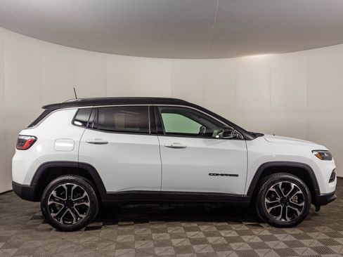 Used 2023 Jeep Compass Limited AWD/4WD image 14