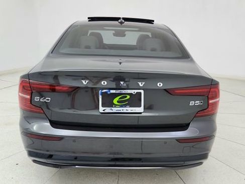 Used 2024 Volvo S60 B5 Plus w/ Climate Package image 5