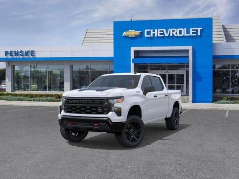 New 2026 Chevrolet Silverado 1500 Custom Trail Boss w/ LPO, Dark Essentials Package image 8