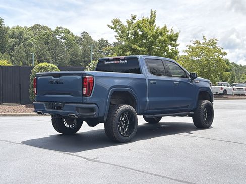 Used 2024 GMC Sierra 1500 Elevation w/ X31 Off-Road Package AWD/4WD image 3