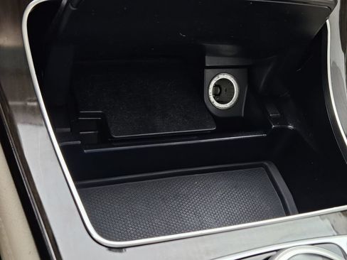 Used 2019 Mercedes-Benz GLC 300 4MATIC w/ Premium Package image 13