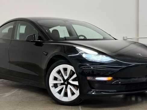 Used 2021 Tesla Model 3 Long Range AWD/4WD image 1