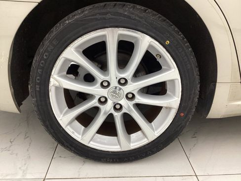 Used 2013 Toyota Avalon XLE Touring image 49