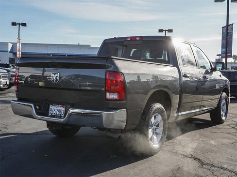 Used 2018 RAM 1500 Classic SLT image 8