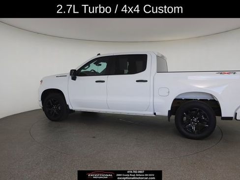 Used 2023 Chevrolet Silverado 1500 Custom w/ LPO, Dark Essentials Package AWD/4WD image 9