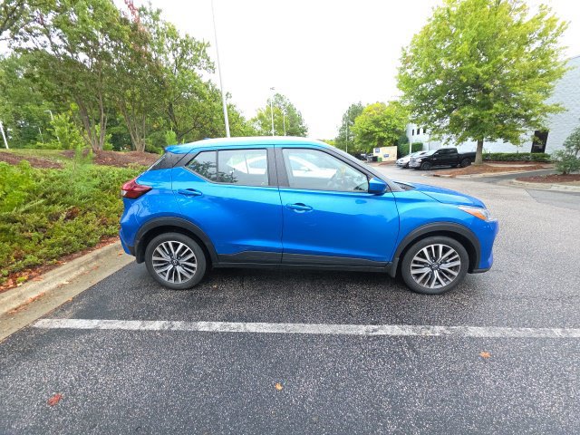 Certified 2024 Nissan Kicks SV FWD image 5