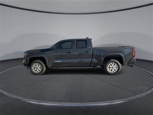 New 2025 Toyota Tacoma SR5 image 5