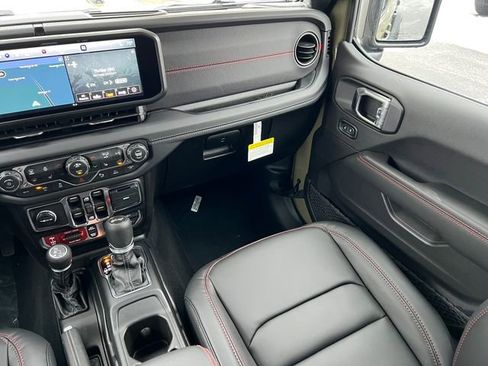 New 2026 Jeep Wrangler Unlimited Rubicon 392 w/ Quick Order Package 27X Moab AWD/4WD image 48