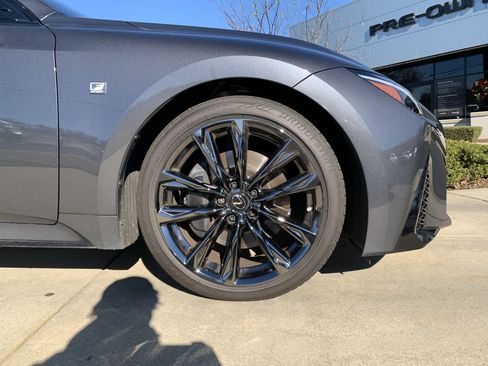 Certified 2025 Lexus IS 350 F Sport image 13