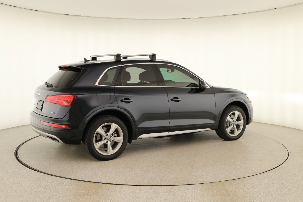 Used 2020 Audi Q5 2.0T Premium w/ Convenience Package AWD/4WD image 7