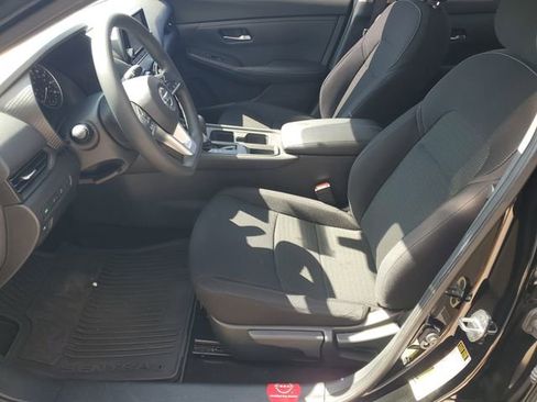 Certified 2021 Nissan Sentra S image 21