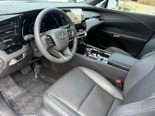 Used 2025 Lexus RX 350 FWD w/ Technology Package image 9