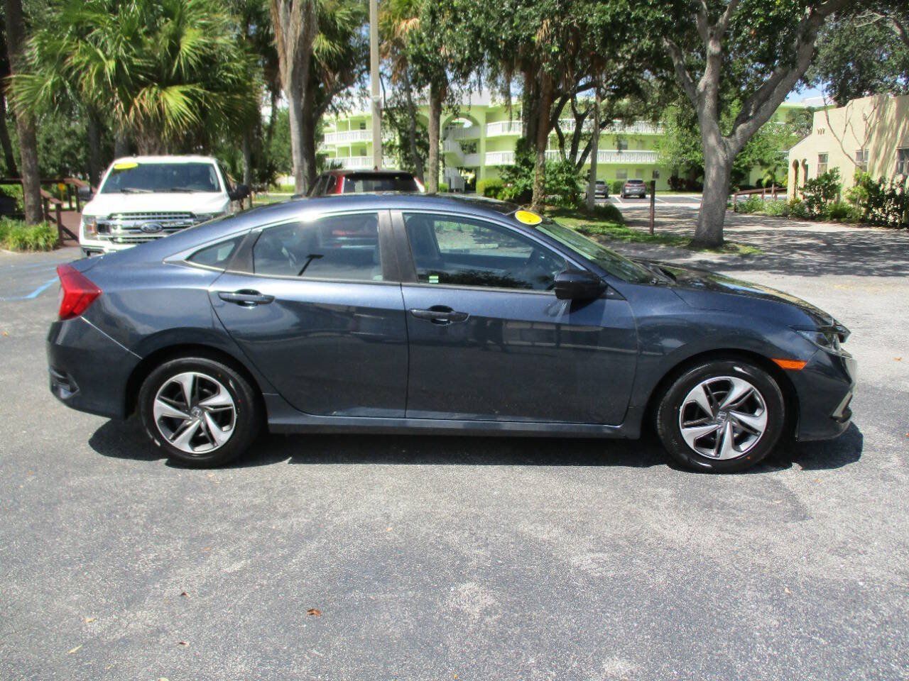 Used 2019 Honda Civic LX image 3