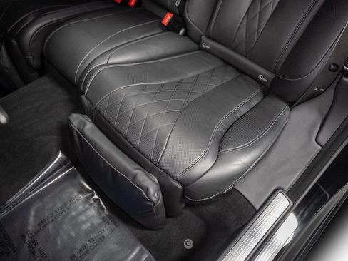 Used 2016 Mercedes-Benz Maybach S 600 image 38