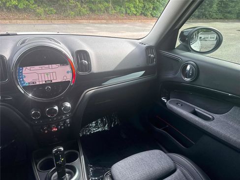 Used 2024 MINI Cooper Countryman S FWD image 15