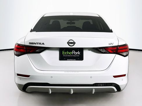 Used 2023 Nissan Sentra SV image 7